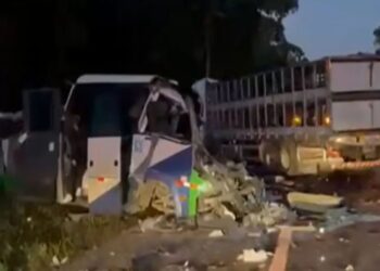 Aksident tragjik në Brazil: kamioni dhe autobusi përplasen kokë më kokë, 21 të vdekur