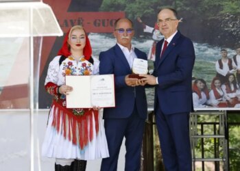 Alpet Shqiptare janë një pjesë e historisë së shqiptarit, Begaj nderohet me çmim në Plavë dhe Guci