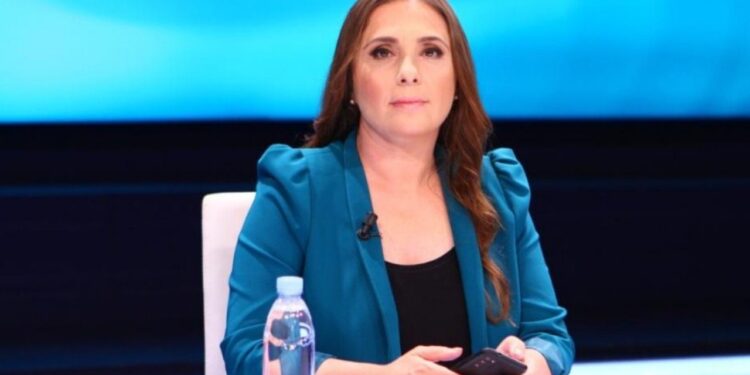 Ana Dyrmishi: Pas flakëve, kush mban përgjegjësi?