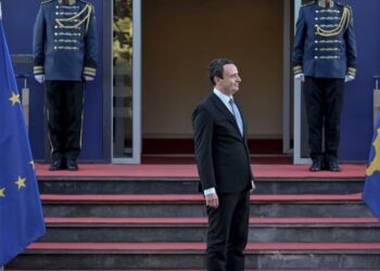 Analiza/ Kosova, e zhytur në krizë institucionale, rrezikon humbjen e përhershme të milionave nga BE-ja