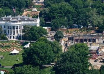 Apeli pezullon ndërtimin e sallës së vallëzimit në Shtëpinë e Bardhë; Trump ka 14 ditë për të apeluar