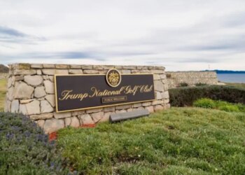 Arrestohet një person i armatosur pranë fushës së golfit të Trumpit përpara vizitës së Trumpit në Kaliforni