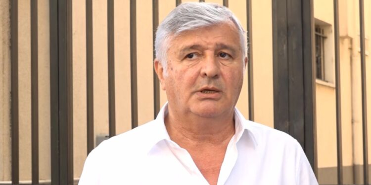 Avokati i Agasit: Nuk jemi njohur me dosjen; Haxhia: Ishte takimi i parë, na mohohet e drejta ligjore