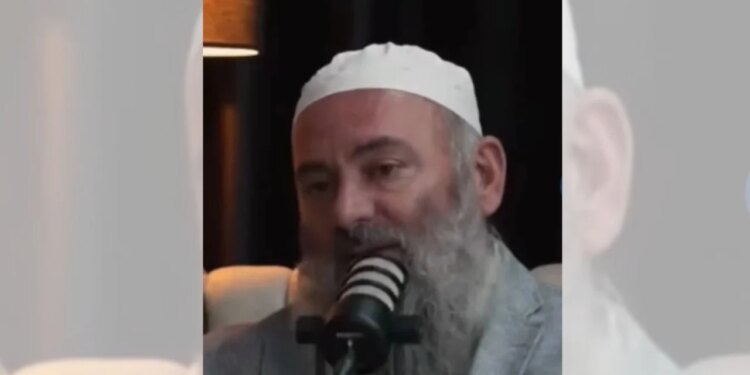 Bekir Halimi shpallur non-grata ndaj Shqipërisë reagon për TCH: Pret shtetësinë shqiptare, derisa nën ligjet e shtetit tim