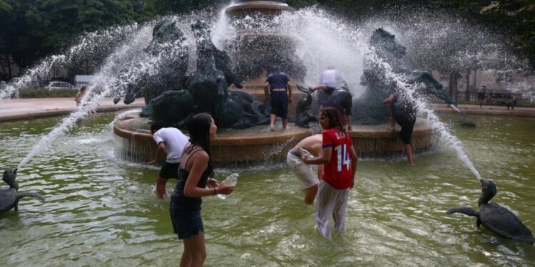 Çmendet moti: Austria shënon rekord temperaturash, termometri arrin 41.2°C