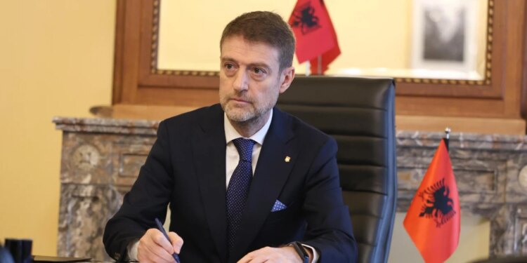 Debati mbi konsullatën serbe në Shkodër — Ferit Hoxha: Nuk cenon sovranitetin; prania shqiptare në Bujanoc shërben interesit kombëtar