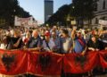 Dita e 86-të e tubimit në Tiranë, protestuesit mblidhen para Kryeministrisë: Do vazhdojmë derisa të na plotësohen kërkesat