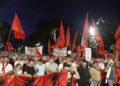 Dita e 87-të e tubimit në Tiranë: Protestuesit mbajnë fjalime para Kryeministrisë, vijojmë rezistencën, nuk na përfaqësoni