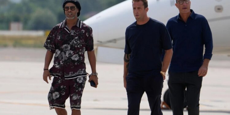Dita e Ronaldinhos, ylli brazilian zbarkon në Itali për aventurën te Ravenna