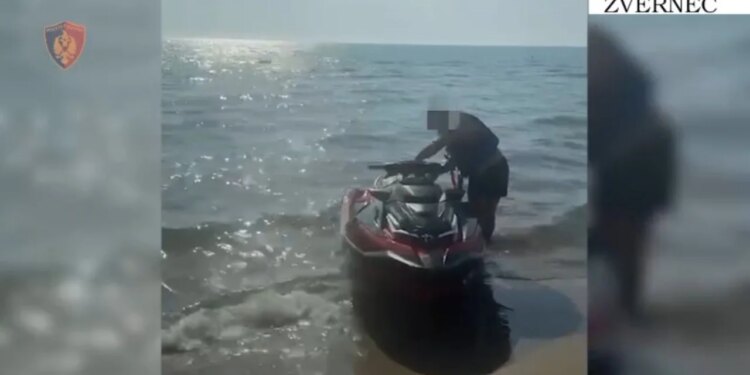 Drejtuesi i Jet Ski në Zvërnec shkeli perimetrin e sigurisë, rrezikoi pushuesit; gjobë 300 mijë lekë të reja