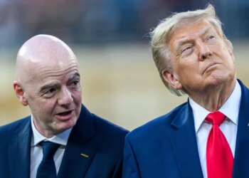 E bujshme/ Infantino braktiset, UEFA udhëheq luftën, stafi rebelohet, Trump nuk i hap telefonin