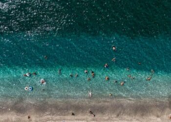 Efektet e El Niño: Oqeanet botërore thyejnë rekorde, temperatura shumë të larta në korrik