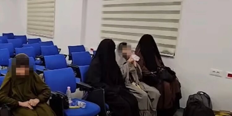 Ekskluzive: Myrvete Dibra mes rikthyerve nga Siria, ish-bashkëshorte e malazezit Hamid Beharoviç, ish-pjesëtar i bandave të ISIS