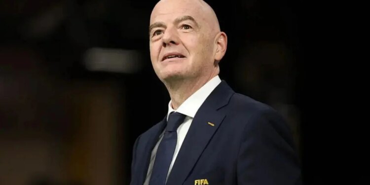 FSHF tërheq mbështetjen për Gianni Infantino; Shqipëria i bashkohet qëndrimeve europiane për qeverisjen e FIFA-s