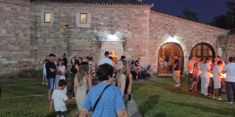 Festa e Shën Kozmait në Myzeqe — pelegrinë nga i gjithë vendi mblidhen në manastirin e shenjtorit në Kolkondas