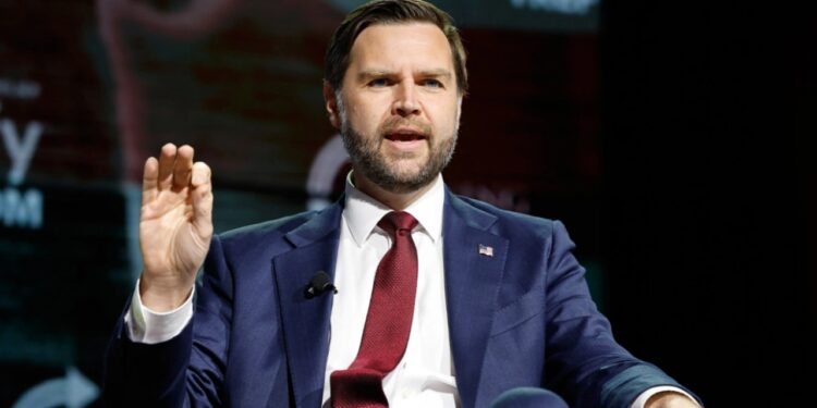 Financial Times: JD Vance i kërkoi Ukrainës të ndalte sulmet ndaj cisternave të naftës në Detin e Zi