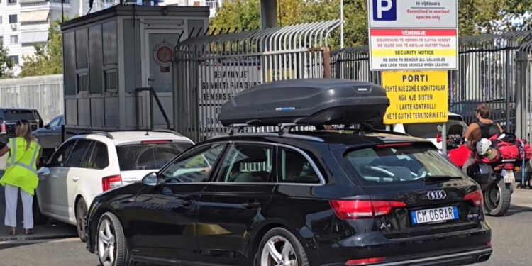 Fluks udhëtarësh në Durrës: gushti sjell 4900 pasagjerë në një ditë në Portin e Durrësit