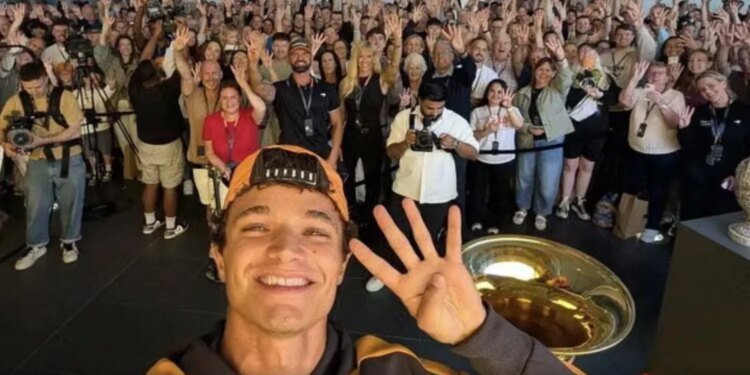 Formula 1: Norris i përgjigjet Verstappen dhe rinovon me McLaren deri në vitin 2030