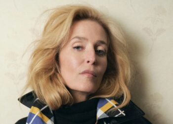 Gillian Anderson rrëfen jetën, seksualitetin dhe rolet: Partneri im i jetës është mashkull, do ndihesha njësoj me grua