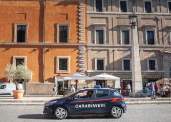 Grabitje si në filma në Romë: hajdutët vjedhin sende 700 mijë euro në shtëpinë producentes italiane për 15-minuta