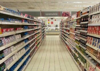 Greqia ul çmimet për familjet dhe shtresat në nevojë, mbi 1,660 produkte në supermarkete me ulje deri 35%