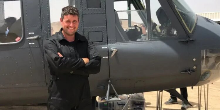 Helikopter u rrëzua, dogj në Greqi; flet xhaxhai i pilotit britanik që shpëtoi: Ai do të fluturojë përsëri