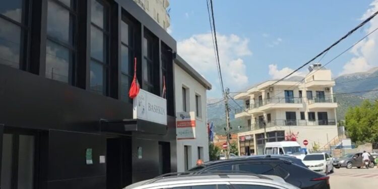 IMT-ja në Himarë shkrihet për herë të dytë brenda vitit, Vangjel Tavo: Nuk përmbushën detyrat dhe pati abuzime