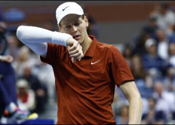 Jannik Sinner ngre flamurin e bardhë, tërhiqet nga US Open pasi gjuri nuk iu shërua