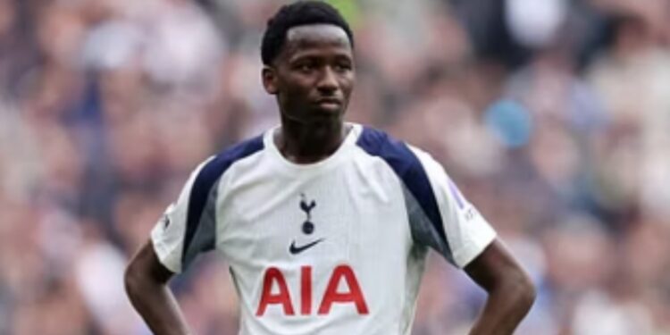 Juventus buzëqesh, siguron mesfushorin e Tottenham, shifrat e operacionit
