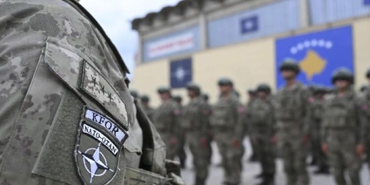 KFOR largohet nga ura e Ibrit; siguria përmirësohet, NATO nis tërheqjen graduale nga ura e Mitrovicës