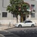 Kamerieri rrahur nga djemtë dhe dhëndri-pronarit në lokalin ku punonte; gjykata la në burg dy dhunues, xhaxhanë 18-vjeçarit