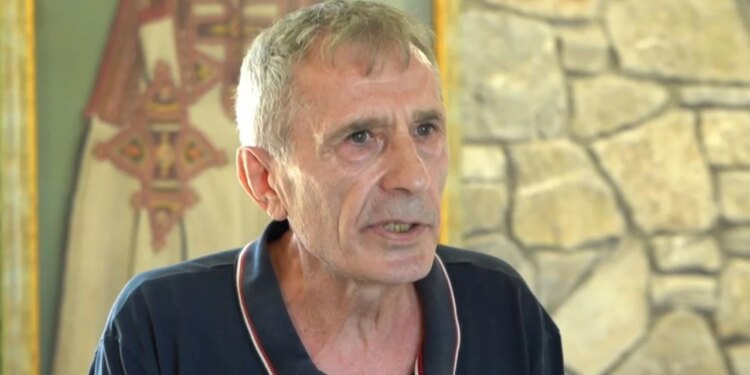 Kardinali i mrekullive: ish-i burgosuri Bajraktari rrëfen vitet me kardinalin Ernest Simoni, shpëtoi jetë njerëzish