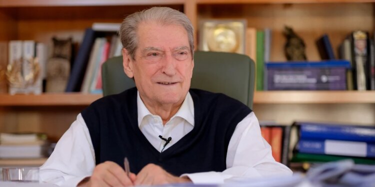 Kërkon guxim dhe energji — Berisha thërret demokratët: Bashkohuni në protestën qytetare, shtatori të jetë muaj vendimtar