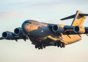 Kreu i CIA-s udhëtoi drejt Moskës me avionin C-17, me kapsulën sekrete në bord