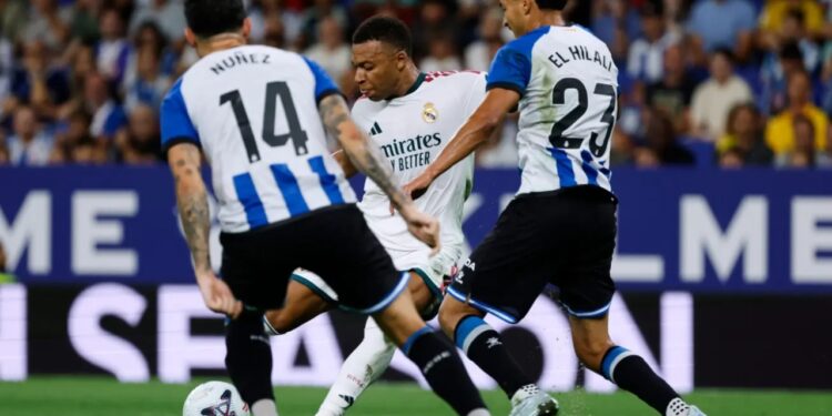 La Liga nis me drithërima, Real Madrid shpëton në ekstrem, Mourinho debuton me këmbën e mbarë