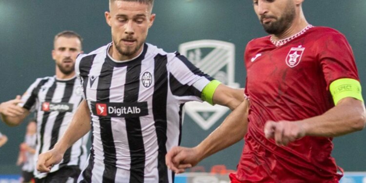 Laçi surprizon Partizanin në Rrogozhinë, kurbinasit shënojnë dy herë dhe marrin tre pikët përballë Demave