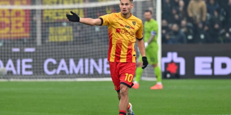 Lajme të mira për Lecce: mesfushori kuqezi Medon Berisha drejt rikuperimit të plotë