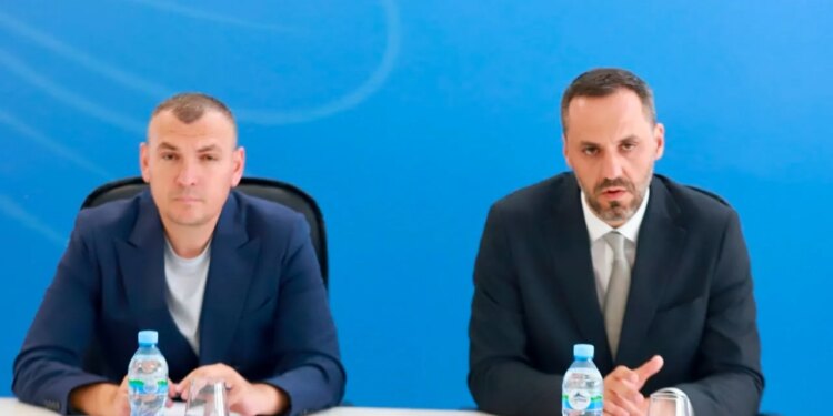 Lamallari prezanton drejtorin e ri të shërbimit zjarrfikës pas dorëheqjes së Arben Carës