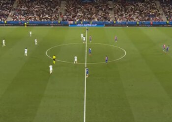 Live PSG-Aston Villa: Shkelmohet topi i parë në Salzburg, skuadrat kërkojnë trofeun e Superkupës