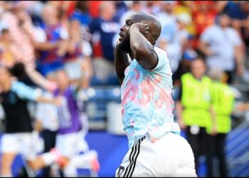 Lukaku te Fenerbahçe drejt mbylljes së suksesshme, Big Rom thotë po, Napoli pret lëvizjen vendimtare