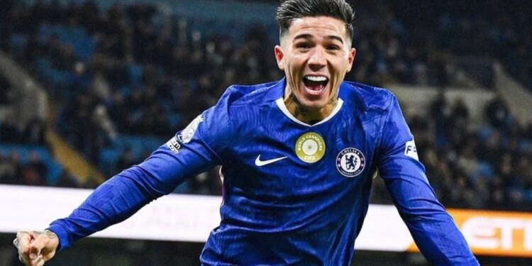 Manchester City përgatit super ofertë prej 135 milionë eurosh për Enzo Fernández