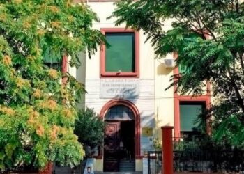 Mbi 90% e regjistrimeve në Mjekësi; fituesit nxitojnë të regjistrohen dhe pranojnë të punojnë tre vjet në Shqipëri