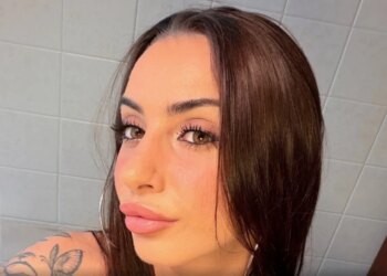 Më lironi, duhet të promovoj këngën në Instagram / Artistja që dhunoi gjyshen e saj i kërkon gjyqtares lirimin
