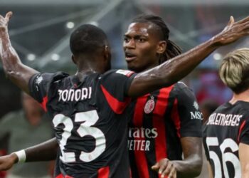 Milan-Birmingham nxehet: Aston Villa në presing për Tomorin dhe Leaon, ofertë gati për portugezin