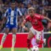 Milani zgjidh problemin e sulmit; kuqezinjtë transferojnë papritur talentin e Premier League