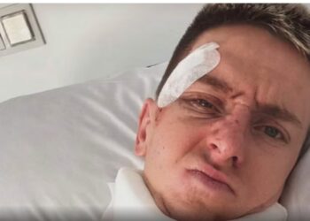 Mos u ngut, rrezikon paralizën — mjeku paralajmëron Tadej Pogacar pas aksidentit