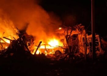 Natë e përgjakshme në Ukrainë: Konfirmohen 9 të vdekur nga sulmet ruse, goditet qendra e Zaporizhzhya-s