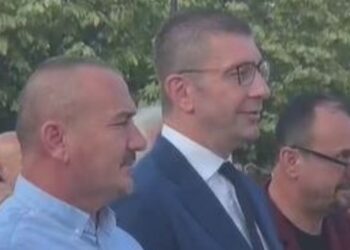 Ndodh për herë të dytë në Pustec: Kryeministri maqedonas Mickoski vjen në Shqipëri, himni shqiptar nuk respektohet
