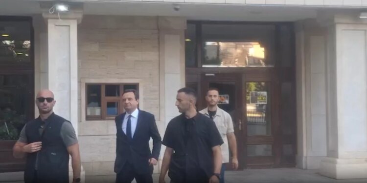 Negociatat për formimin e institucioneve / Dështon sërish takimi Kurti-Abdixhiku, kreu i LVV: Nuk kemi asnjë marrëveshje