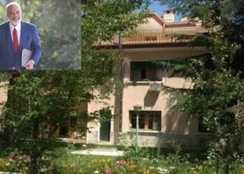 Nga 'Besa', ecuria e dikastereve: Rama mbledh sot drejtuesit e qarqeve dhe kryetarët e komisioneve në vilën qeveritare